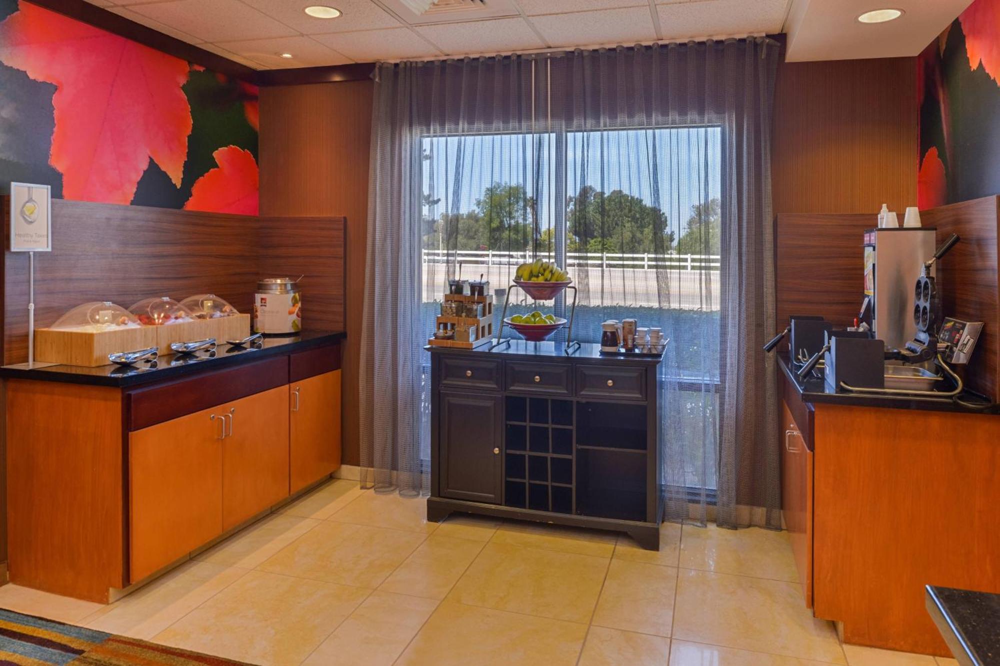 Fairfield Inn & Suites Santa Maria Buitenkant foto