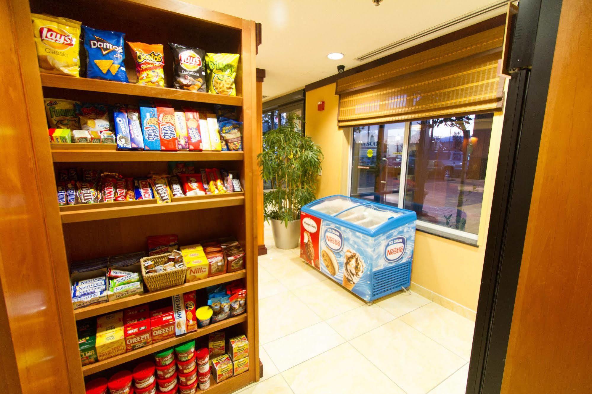Fairfield Inn & Suites Santa Maria Buitenkant foto